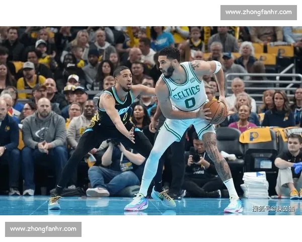 哈滕:G6 双预案显从容 哈利伯顿带伤出战成关键 哈滕:G6 双预案显从容 哈利伯顿带伤出战成关键