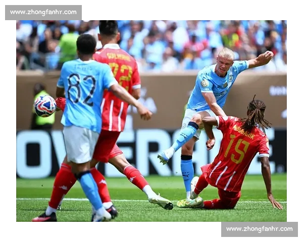 世俱杯曼城 2-0 维达德,马宁强硬执法怒怼瓜迪奥拉引争议 世俱杯曼城 2-0 维达德,马宁强硬执法怒怼瓜迪奥拉引争议